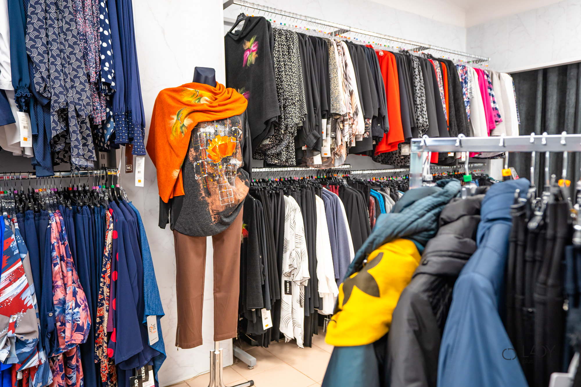 Butiky XL dámské oblečení ve velkých velikostech těhotenské oblečení Rzeszów Polsko