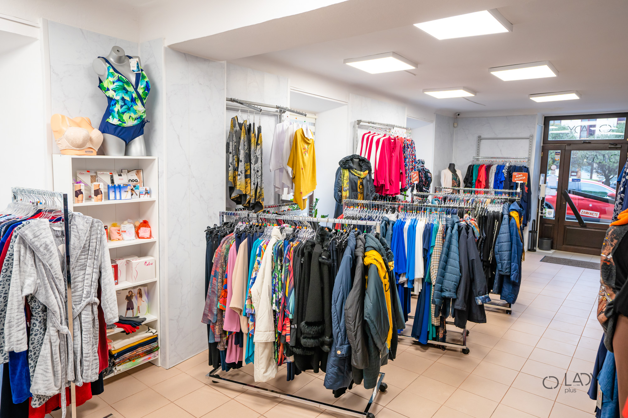 Butiky XL dámské oblečení ve velkých velikostech těhotenské oblečení Rzeszów Polsko