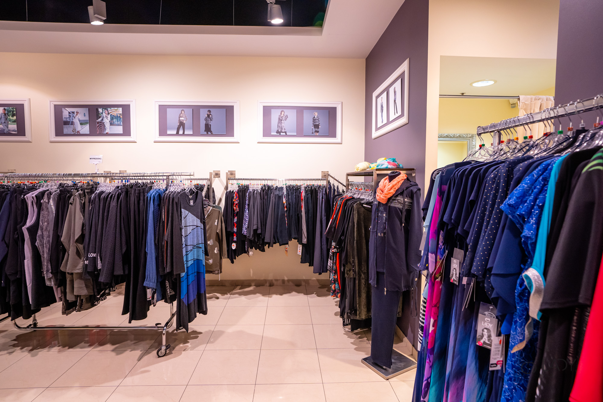 Butiky XL dámské oblečení ve velkých velikostech těhotenské oblečení Rzeszów Polsko